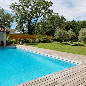 https://best-western-hotel-du-lavarin.aixenprovencehotels.org