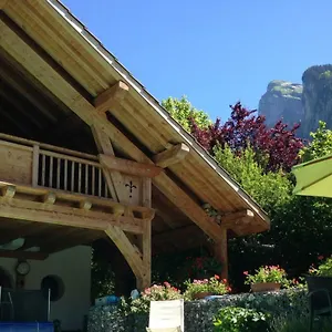 Bed & Breakfast D'hotes De Charme Douglas, Samoens