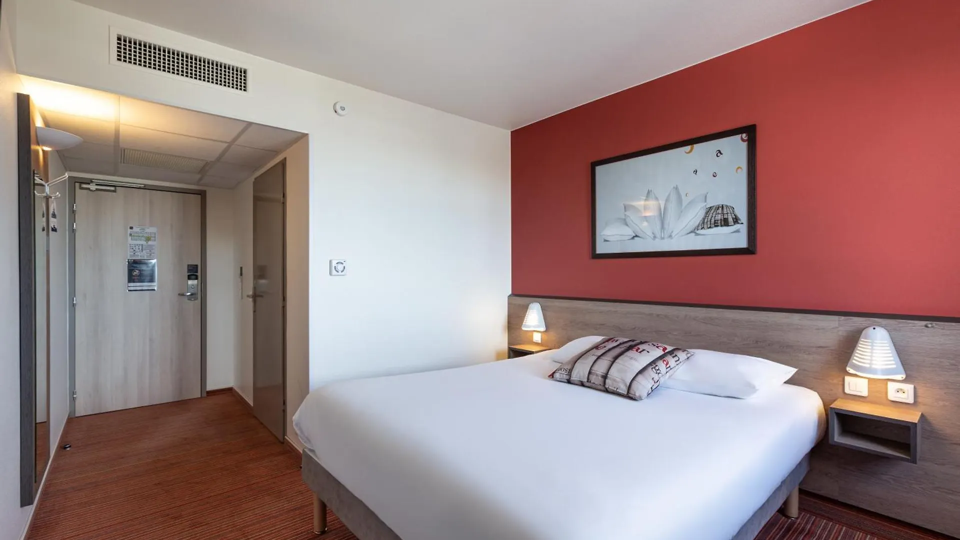Ace Hotel Annemasse Geneve Ville-la-Grand 3*,  Francie